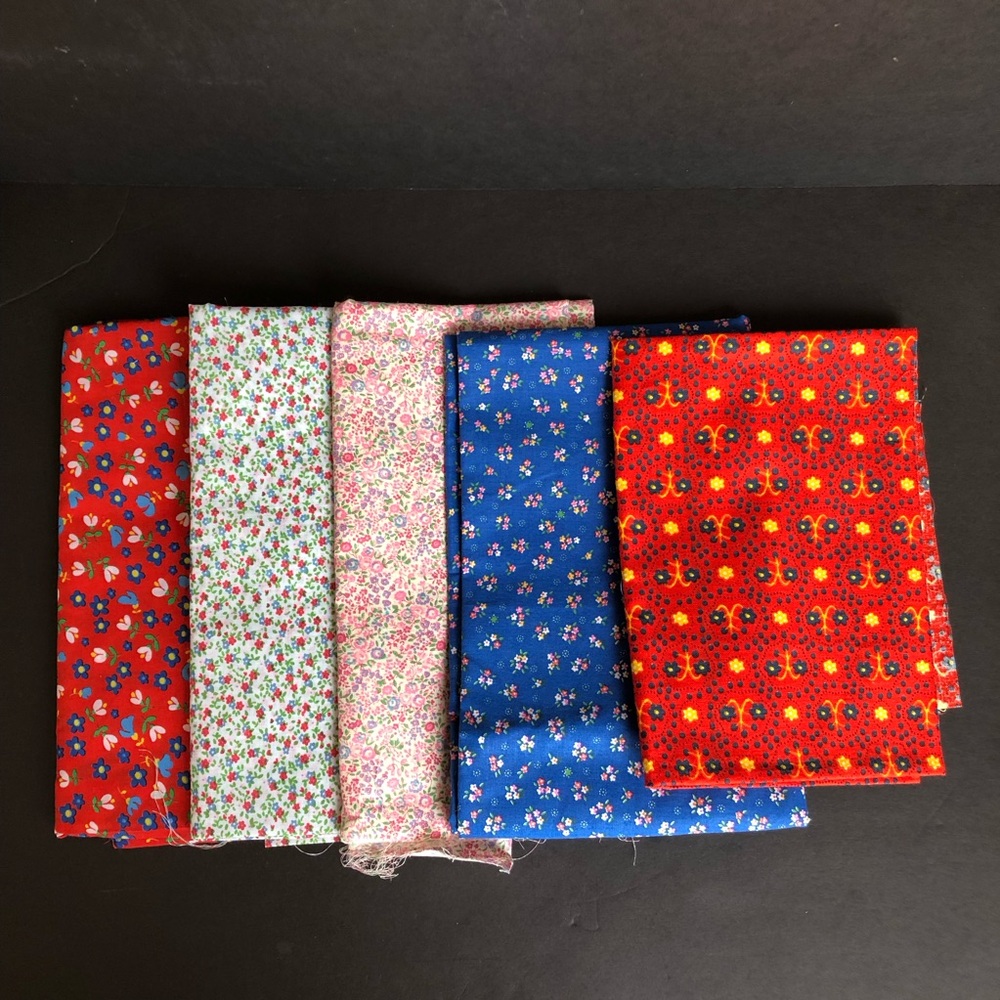 Vintage Fabric Floral 100% Cotton Lot of 5 Crafting